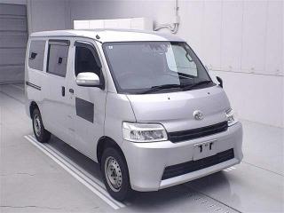 TOYOTA TOWN ACE