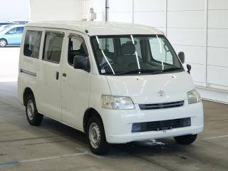 TOYOTA TOWN ACE