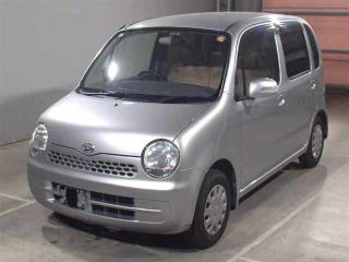 DAIHATSU MOVE LATTE