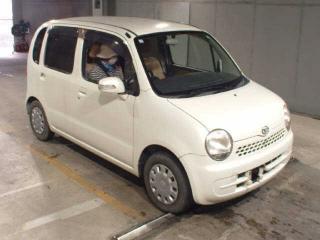 DAIHATSU MOVE LATTE