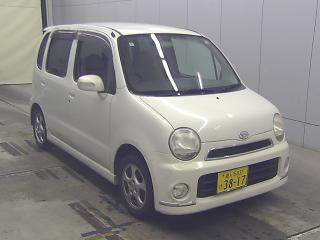 DAIHATSU MOVE LATTE