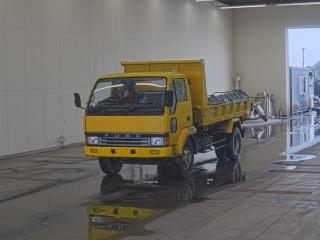 MITSUBISHI FUSO FIGHTER MIGNON