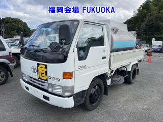 TOYOTA DYNA