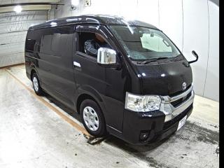 TOYOTA HIACE WAGON