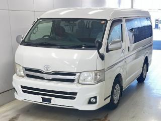 TOYOTA HIACE WAGON