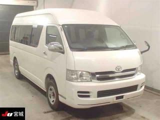 TOYOTA HIACE WAGON