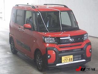 DAIHATSU TANTO FUN CROSS