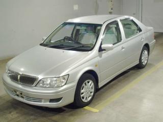 TOYOTA VISTA