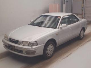 TOYOTA VISTA