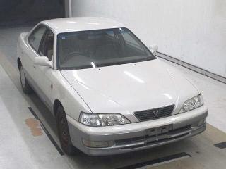 TOYOTA VISTA