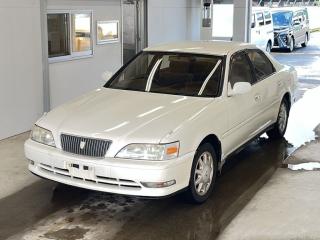 TOYOTA CRESTA