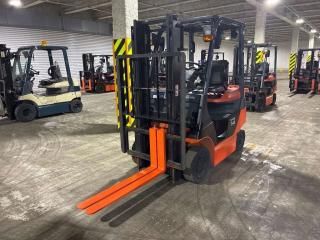 TOYOTA FORKLIFT