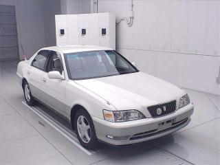 TOYOTA CRESTA