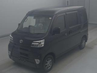 TOYOTA PIXIS VAN