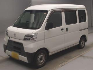 TOYOTA PIXIS VAN