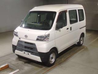 TOYOTA PIXIS VAN