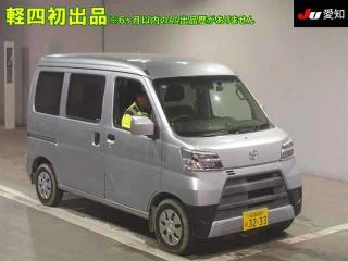 TOYOTA PIXIS VAN