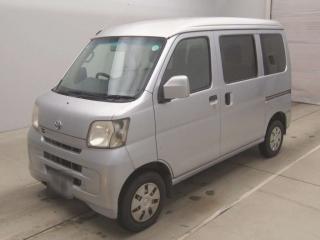 TOYOTA PIXIS VAN