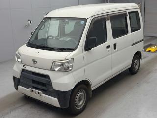 TOYOTA PIXIS VAN