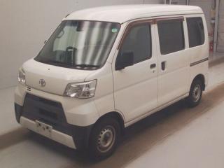 TOYOTA PIXIS VAN