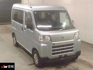 TOYOTA PIXIS VAN