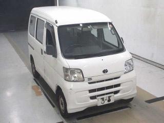 TOYOTA PIXIS VAN