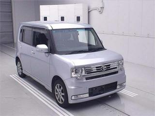 TOYOTA PIXIS SPACE