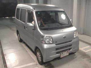 TOYOTA PIXIS VAN