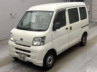 TOYOTA PIXIS VAN