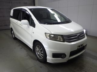 HONDA FREED SPIKE