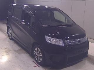 HONDA FREED SPIKE
