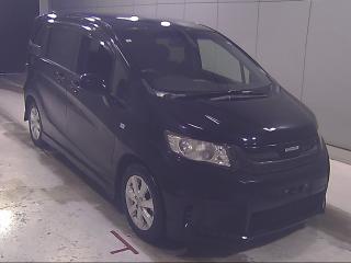 HONDA FREED SPIKE