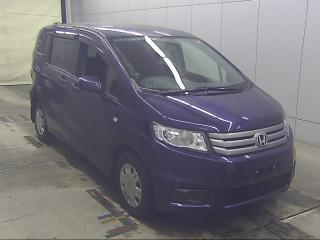 HONDA FREED SPIKE
