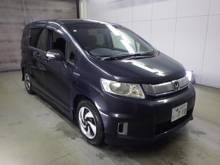 HONDA FREED SPIKE