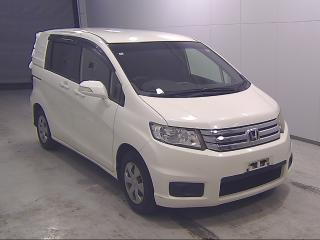 HONDA FREED SPIKE