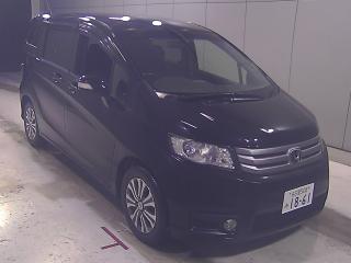 HONDA FREED SPIKE