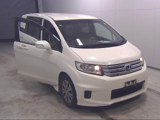 HONDA FREED SPIKE