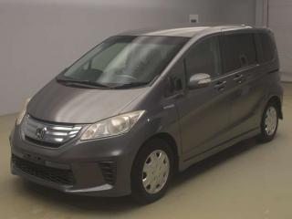 HONDA FREED HYBRID
