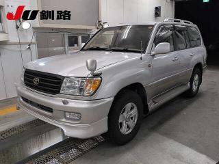 TOYOTA LAND CRUISER 100