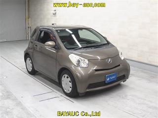 TOYOTA IQ
