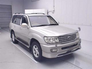 TOYOTA LAND CRUISER 100
