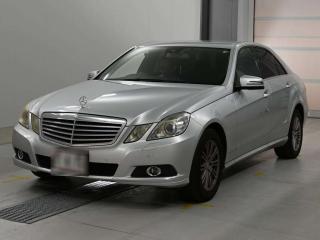 MERCEDES BENZ E CLASS