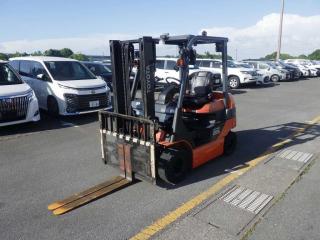 TOYOTA FORKLIFT