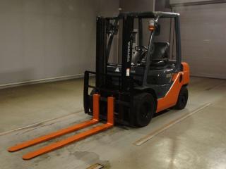 TOYOTA FORKLIFT