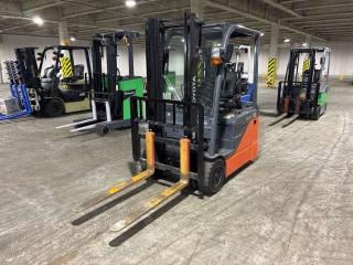 TOYOTA FORKLIFT