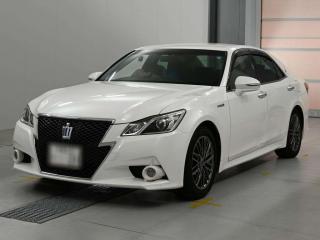 TOYOTA CROWN HYBRID