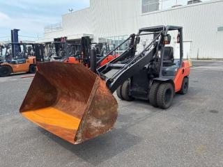 TOYOTA FORKLIFT