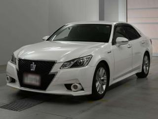 TOYOTA CROWN HYBRID