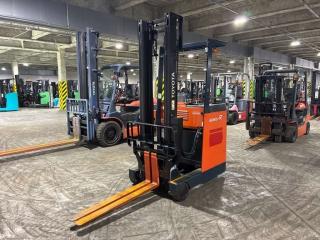 TOYOTA FORKLIFT
