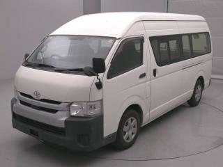 TOYOTA REGIUS VAN